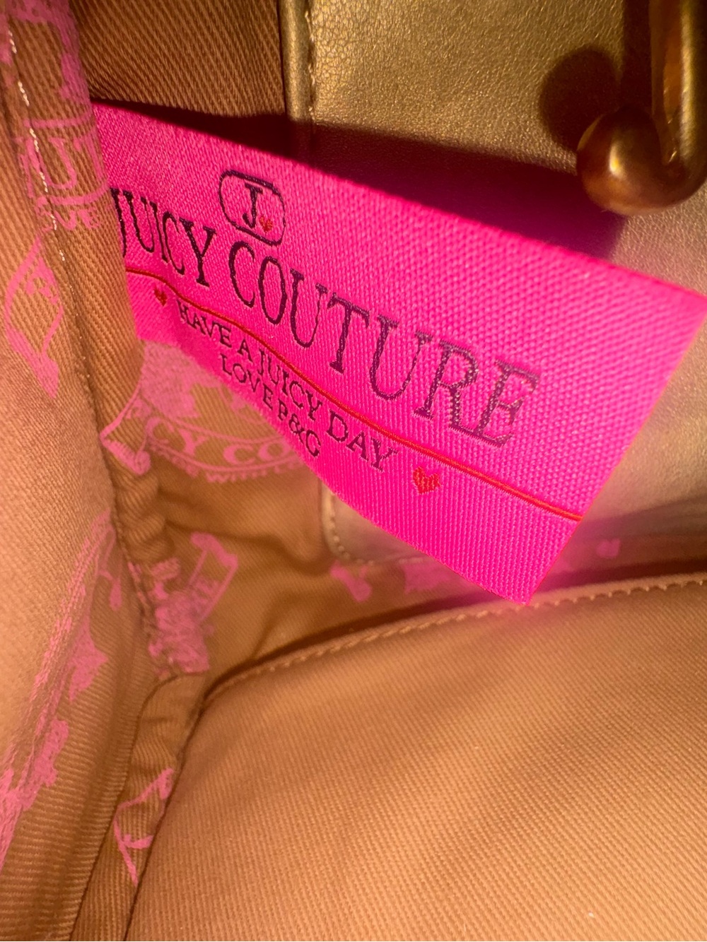 Juicy Couture 🩷🤎 Vintage Royal Juicy Bowler Bag: “Girls Will Be Juicy Girls” - Picture 12 of 16